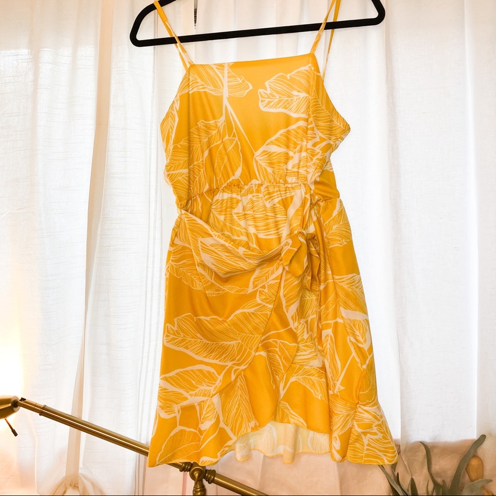 Floral ruffle wrap mini dress